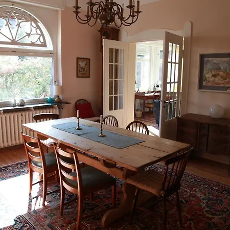 Rosie's Place: Furnished With Style *