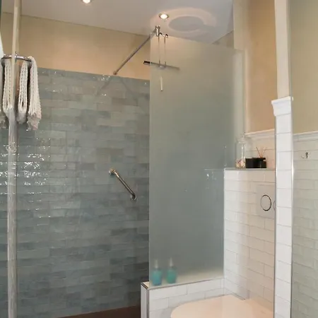 Rosie's Place: Furnished With Style Apartment